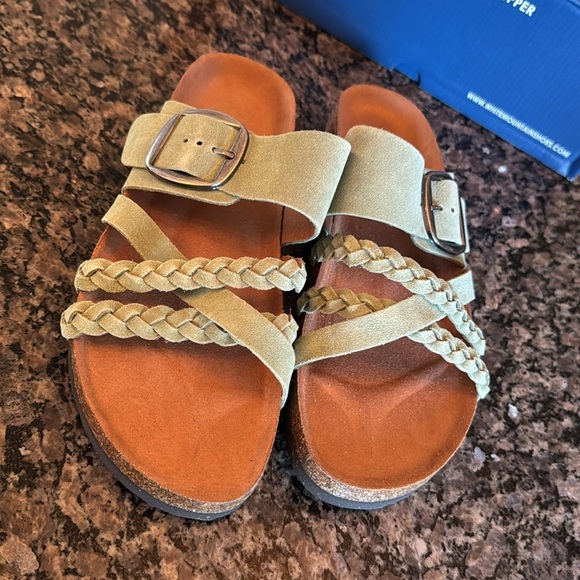 White mountain Footbeds heeling sage green suede slide sandal NIB 11 - Picture 3 of 9